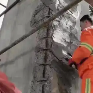 基隆市梁板柱楼梯空洞蜂窝剥落露筋等表面破损修补用高强聚合物修补砂浆